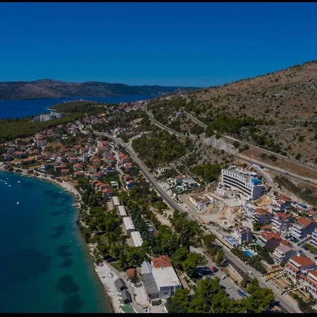 Apartment Puerto Tranquilo Beach Residsnce Trogir